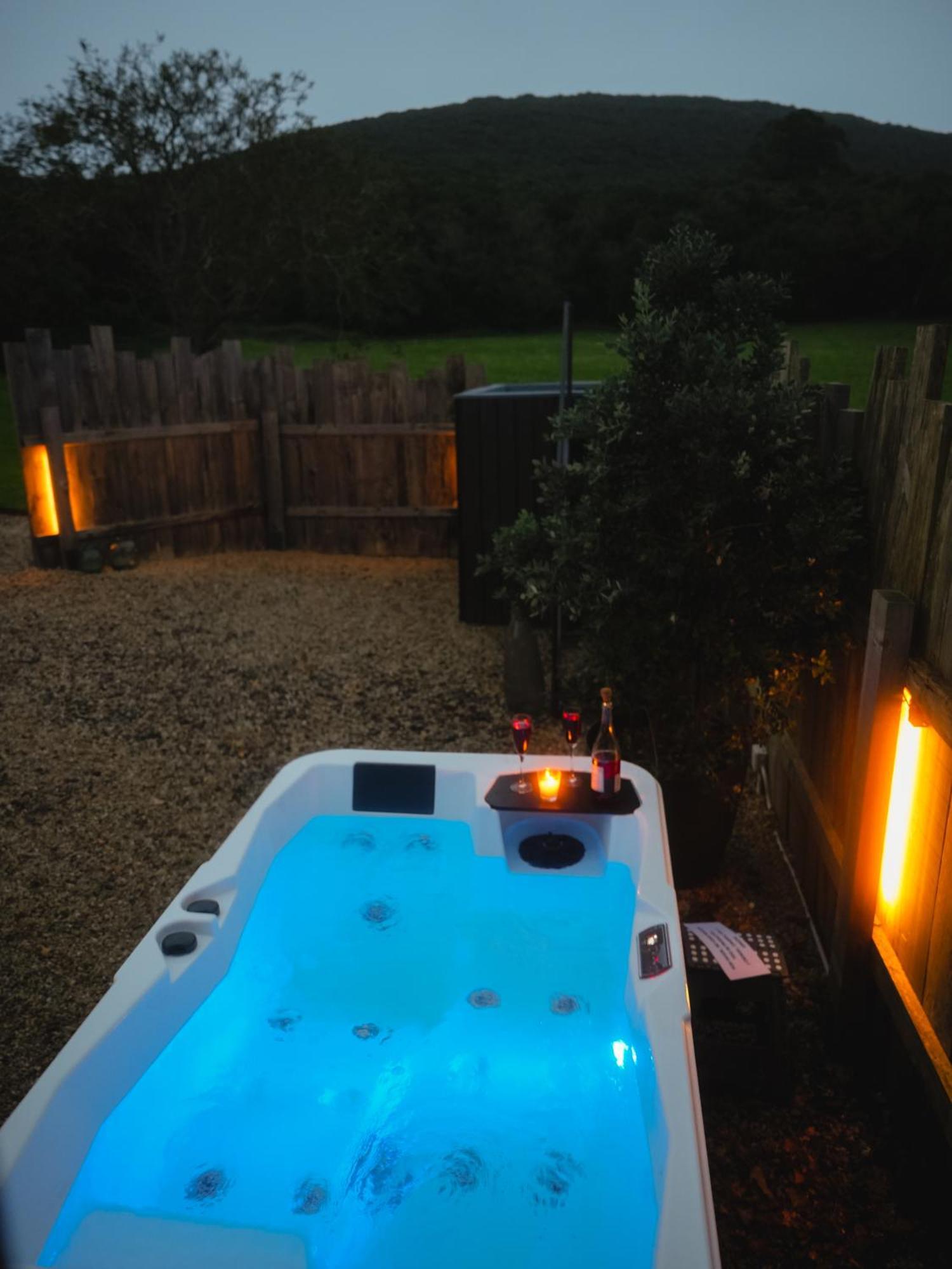 Vibe Luxury Cabins Arnuero Kültér fotó